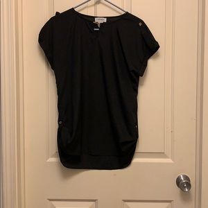 Black and gold dress tee